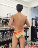 quan-boi-tam-giac-nam-qt470