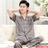 bo-pijama-nam-quan-dai-tay-ngan-lua-satin-mem-mac-nha-mac-ngu-qm93
