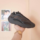 Yeezy 700 V3 'BATMAN - Gold'