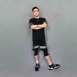 Y-3 Ren 'Biển Đỏ'