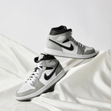 Giày Nike Air Jordan 1 Mid 'Light Smoke Grey Anthracite'