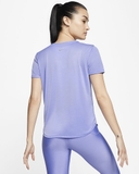 Nike Áo Running Light (form Á)