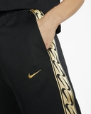 Nike Bộ SportWear Metallic Gold 2020 (form Âu)