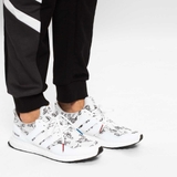 Disney x UltraBoost DNA 'Goofy'