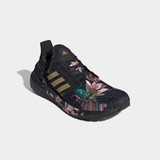 UltraBoost 20 'Hoa Sen'