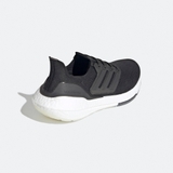 UltraBoost 21 'Core Black'