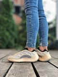 Yeezy 700 V3 'Ngà Voi'