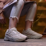 Yeezy Boost 700 'Tinh Thể'