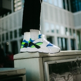 Nike Air Huarache 'San Hô' 2021