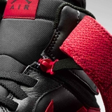 Jordan 1 High FlyEase 'Black Toe'