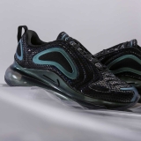 Air Max 720 'Vòng Xoáy Thời Gian'