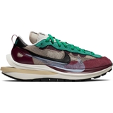 Sacai x Nike VaporWaffle SP 'Vang Đỏ'