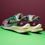 Sacai x Nike VaporWaffle SP 'Vang Đỏ'