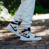 Jordan 1 Mid 'Nude'