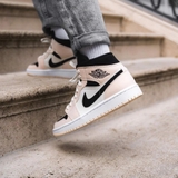 Jordan 1 Mid 'Nude'