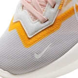 Nike Vista Lite SE 'Coral'