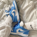 Air Jordan 1 Low 'UNC'