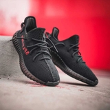 Yeezy 350 V2 'Bred'