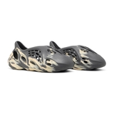 Yeezy Foam Runner 'Moon Grey'