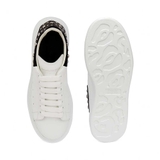 McQ Chunky Sneaker 'Hoa Bạc'