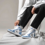 Jordan 1 High OG 'Hyper Royal'