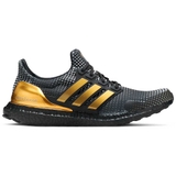 Pat Mahomes x UltraBoost DNA 'Gold Medal'