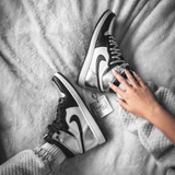 Jordan 1 High OG 'Mạ Bạc'