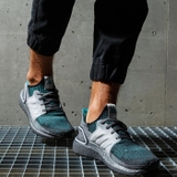 UltraBoost 19 'Core Black Grey'