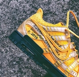 Off-White x Nike Air Rubber Dunk 'University Gold'