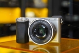 Body Sony a6000 Silver+kit 16-50MM F3.5-5.6 OSS (qsd)