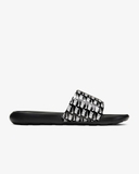 Nike Victori One- Pattern Chữ Nike