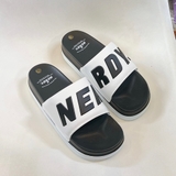 Nerdy D9 - Trắng Đen