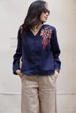 Áo linen thêu tay cổ tim Thêu chim quả TRAVIS