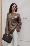 Áo linen thêu vai lệch tay dài EMILY - MaxMessi