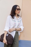 A226 Áo sơ mi linen thêu tay hoa nổi 2 thân MARLEY