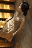 Đầm Linen thêu tay nút bọc TAN- MaxMessi