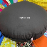 mặt sau toạ hoa cúc nâu