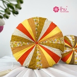 Gối bí viền khổng lồ