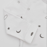 bo-quan-ao-dai-tay-cuc-bam-vai-hoa-tiet-trang-sao-boube-vai-cotton-organic
