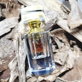 TINH DẦU TRẦM HƯƠNG TỰ NHIÊN CAO CẤP_ HD18