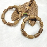 VÒNG TAY TRẦM HƯƠNG TỰ NHIÊN TRỤ TRÚC - 10MM