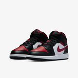 Giày Nike Air Jordan 1 Mid Black Fire Red (GS) | 554725-079