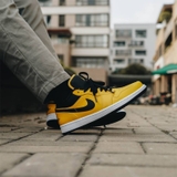 Giày Nike Air Jordan 1 Low GS University Gold Black 553560-700