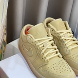 Giày Nike Air Jordan 1 Low SE Pale Vanilla FZ3972-294