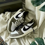 Giày Nike Air Jordan 1 Retro Olive Summit HQ6998-200