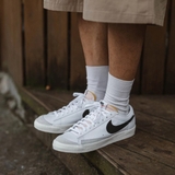 Giày Nike Blazer Low 77 White DC4769 102