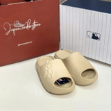Dép MLB Skipper New York Yankees Beige 3ALPS0153-5SAS