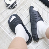 Dép Adidas Adilette 22 Slides Triple Black ID4925