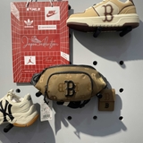 Túi MLB Monogram Hips Boston Red Sox 3AHSM011N-43BGD