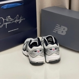 Giày New Balance 860v2 White Silver Black ML860XD